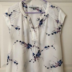 Daniel Rainn sleeveless blouse